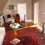 Ashbury House Bed & Breakfast