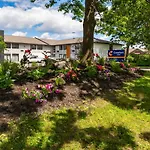 Comfort Inn West
