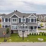 Beautiful Unit In Nepean Ottawa