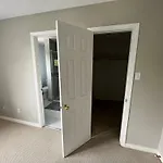 41 Kathleen Cr