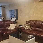 Private Homestay In Kanata South