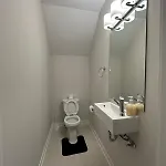 Apartment House Of Peace - Includes Wi-fi, Netflix Ottawa