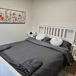 Jstlikehome - Old Ottawa Suite & Guesthouse