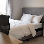 Lovely Room With A Beautiful Ambience