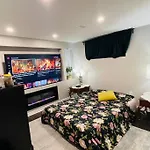 Apartment Have Fun With It Ottawa