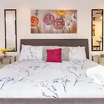 Studio 1Br Apartment With King Bed - Near Chinatown