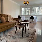 Bed & Breakfast The Ambassador 3*