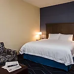 Hampton Inn By Hilton Ottawa Airport