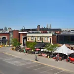 Courtyard By Marriott Ottawa Downtown