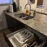 Suitestay Apartment *