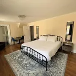 The Ambassador Bed & Breakfast