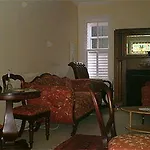 Australis Guest House