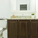 Jstlikehome - Getaway Holiday home Ottawa