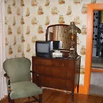 Auberge Des Arts Bed And Breakfast