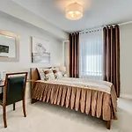 Henia's Bed & Breakfast 3*