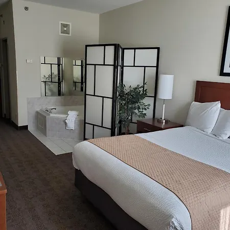 Hotel Days By Wyndham Airport