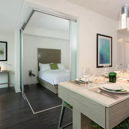 Hotel Restays