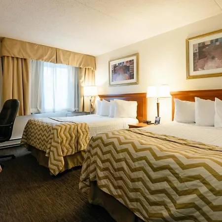 Travelodge By Wyndham East