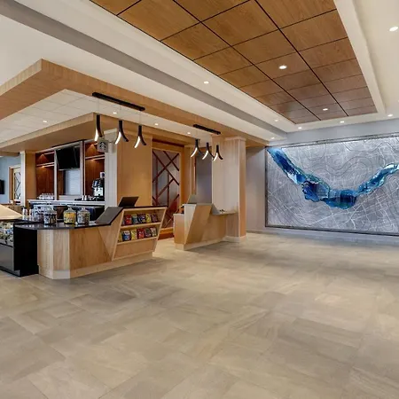 Hyatt Place West Hotel 3*