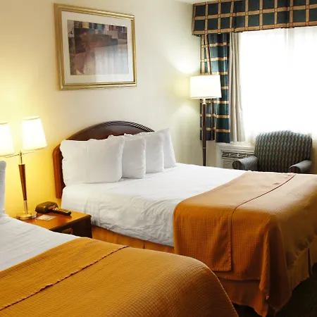 Travelodge By Wyndham East Hotel Ottawa