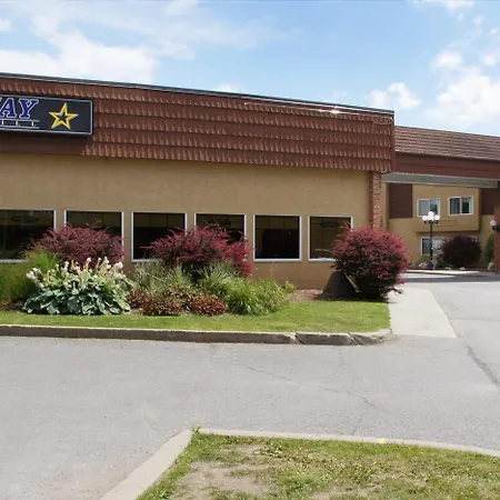 Travelodge By Wyndham East 3* Ottawa