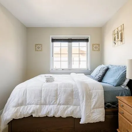 Mannys Place Homestay Ottawa