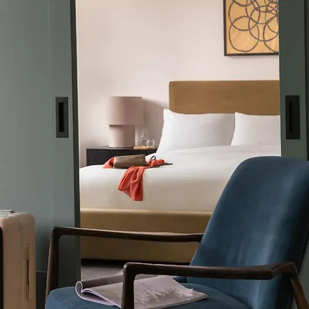 Sonder By Marriott Bonvoy Rideau Downtown Aparthotel 4*