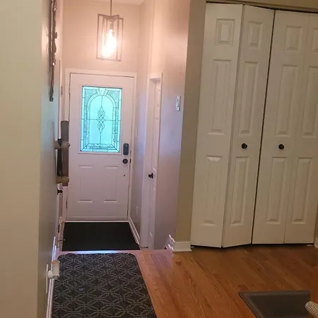 Private Homestay In Kanata South * Ottawa