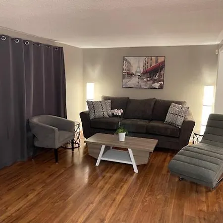 Homestay Big Bedroom, 24 *