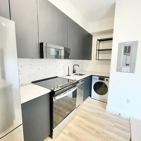 Charming 1 Bed In Prime Westboro Ottawa