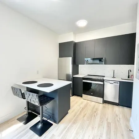 Apartment Charming 1 Bed In Prime Westboro *