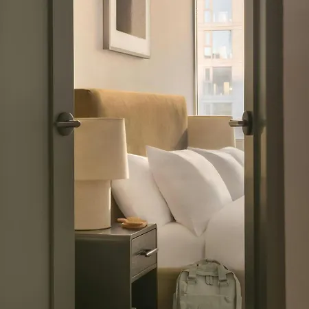 Sonder By Marriott Bonvoy Rideau Downtown 4*