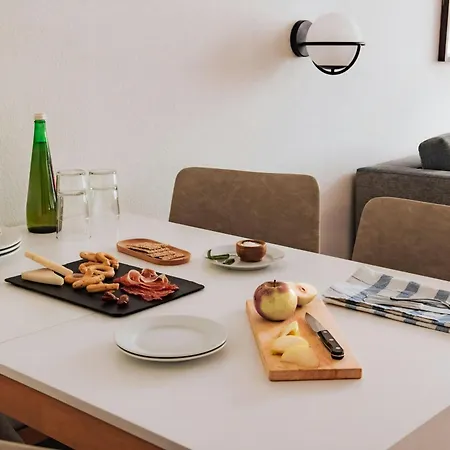 Sonder By Marriott Bonvoy Rideau Downtown Aparthotel 4*