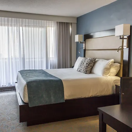 Hotel Embassy & Ottawa