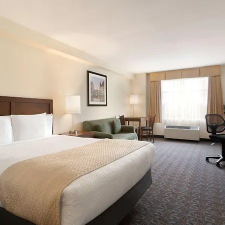 Hotel Days By Wyndham Airport Ottawa