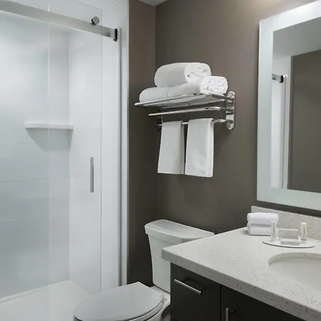 Towneplace By Marriott Kanata Hotel 3*