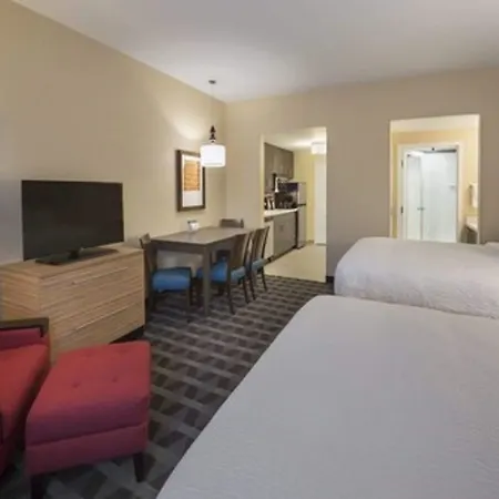 Towneplace By Marriott Kanata Hotel 3*
