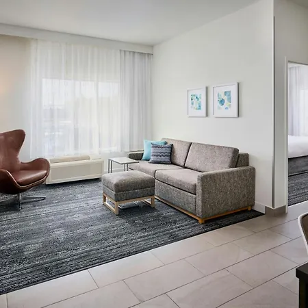 Hotel Towneplace By Marriott Kanata 3*