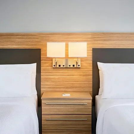Towneplace By Marriott Kanata 3*