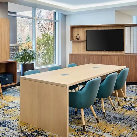 Towneplace By Marriott Kanata Hotel