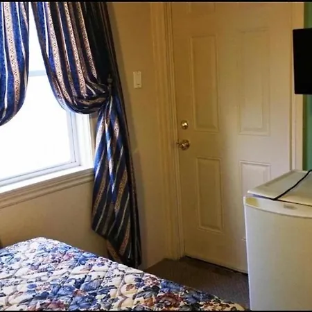Bed & Breakfast A Voyageur's Ottawa
