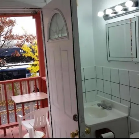 A Voyageur's Bed & Breakfast 3*