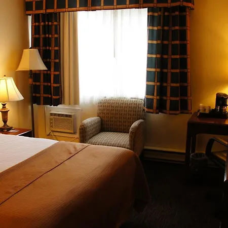Travelodge By Wyndham East 3* Ottawa