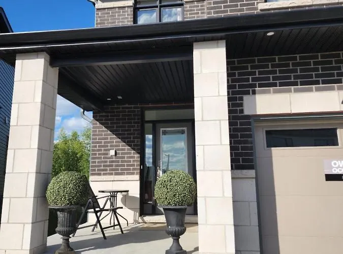 Place You Can Call Home !!! Near Ottawa Airport