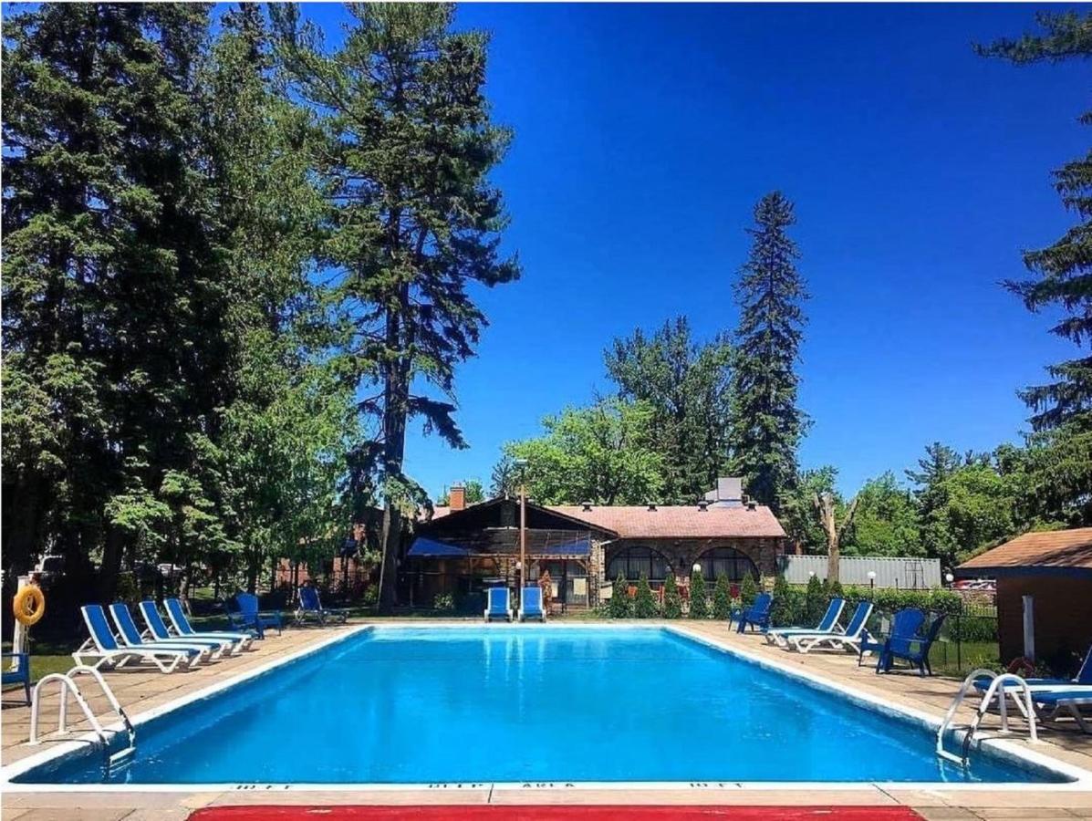 Hotel Ramada By Wyndham On The Rideau