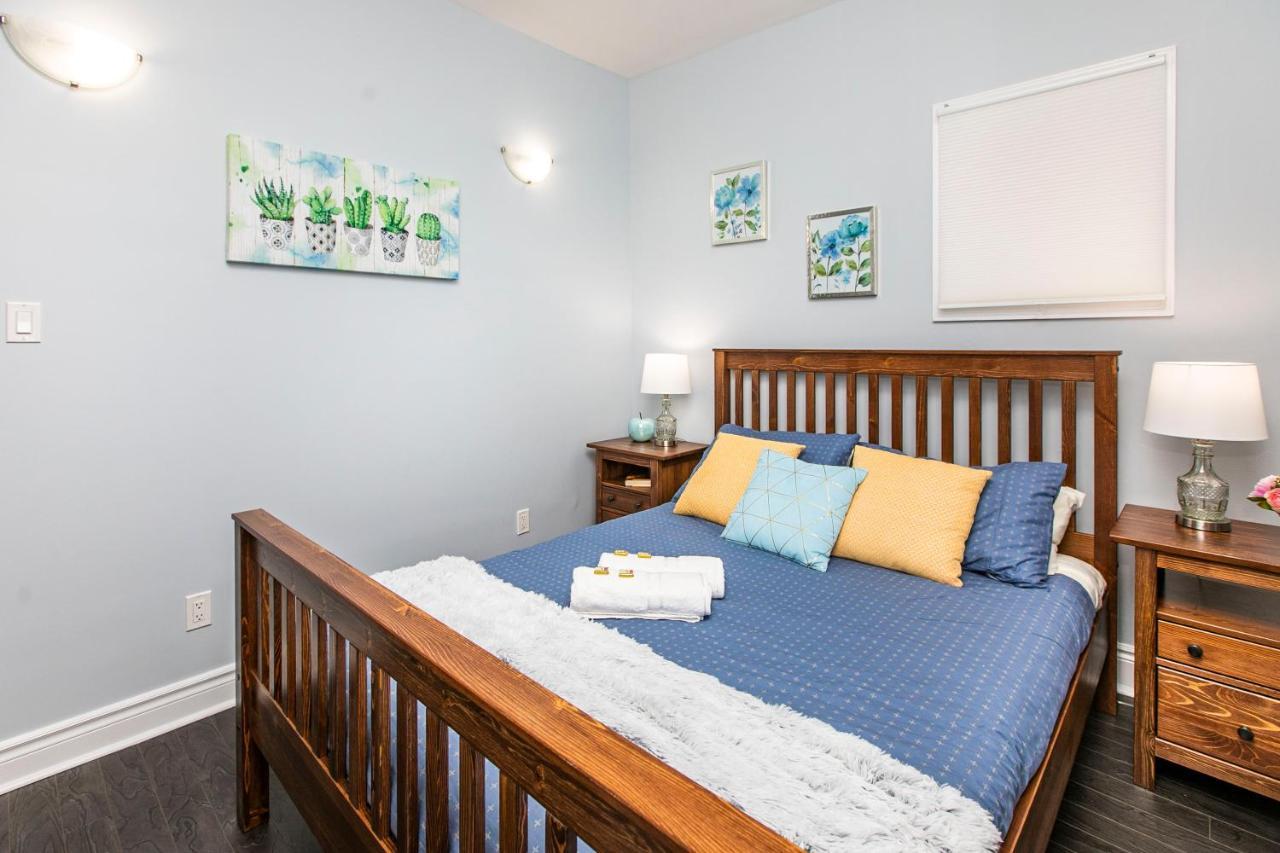 Apartment Newly Renovated - Modern 2br - Steps To Little Italy!