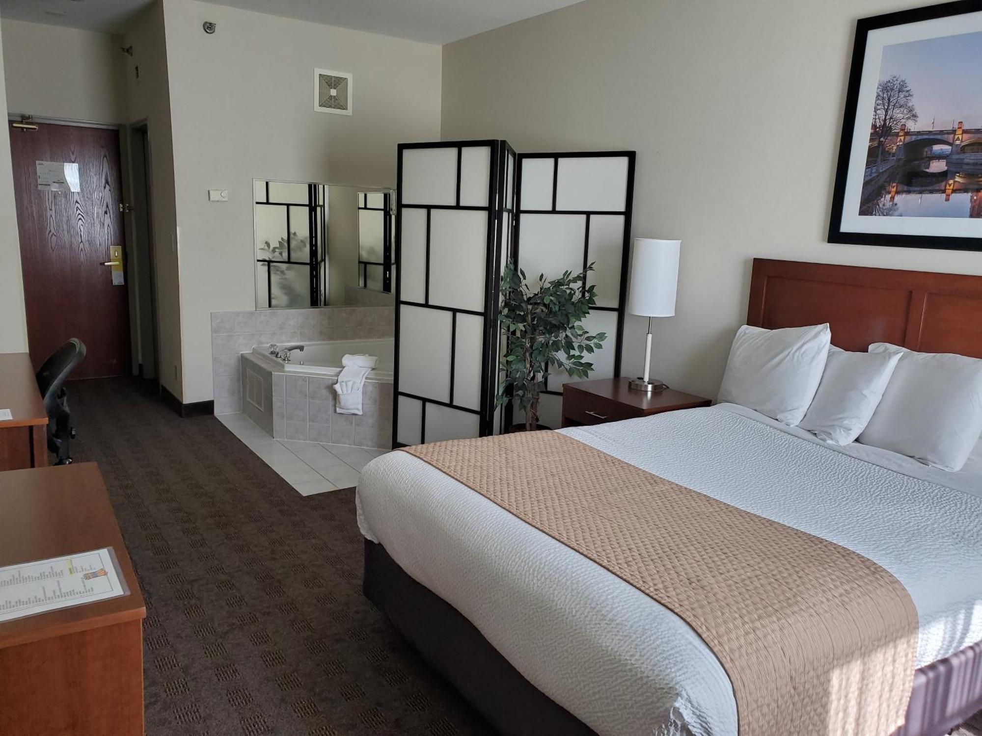 Hotel Days By Wyndham Airport