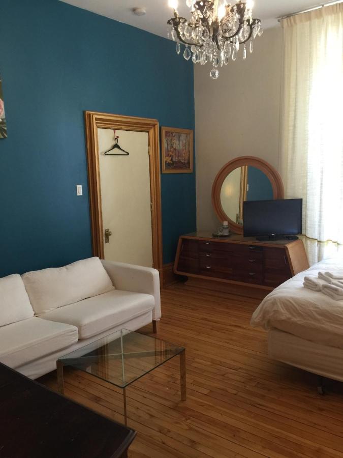 Gold Door 2*