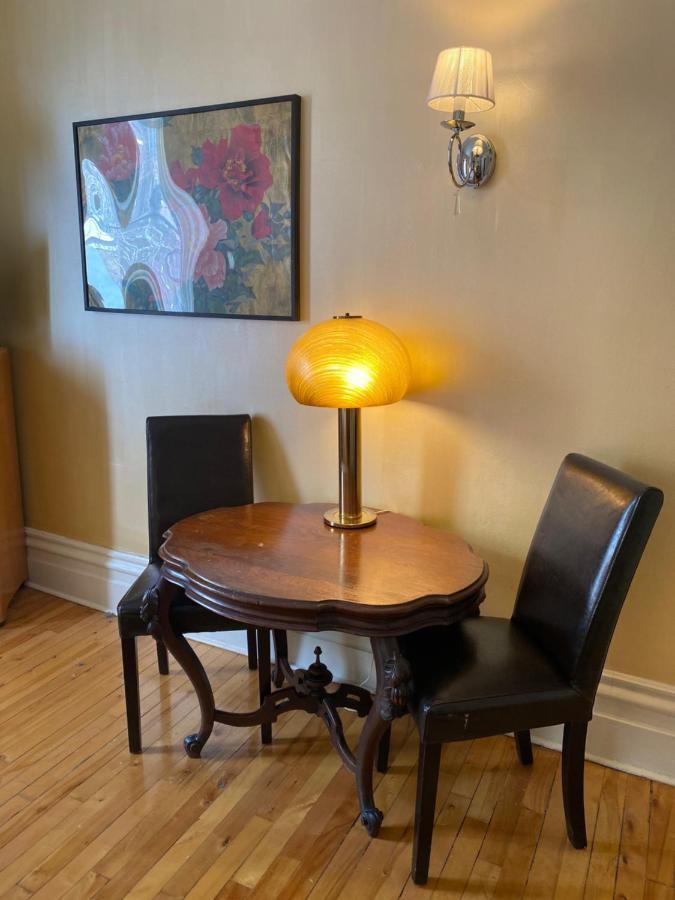 Bed & Breakfast Gold Door