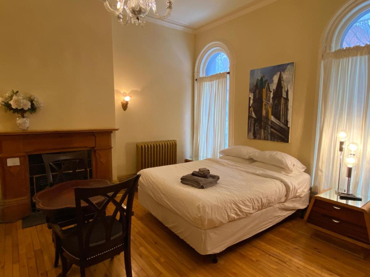 Bed & Breakfast Gold Door Ottawa